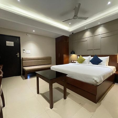Five Elements Hotel Visakhapatnam Exterior foto