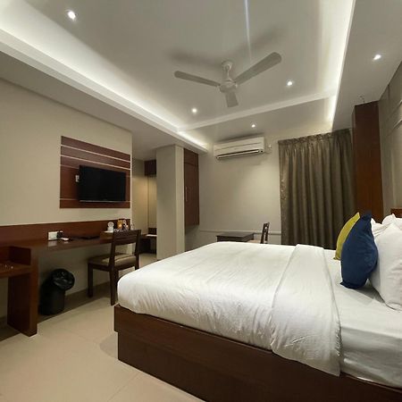 Five Elements Hotel Visakhapatnam Exterior foto
